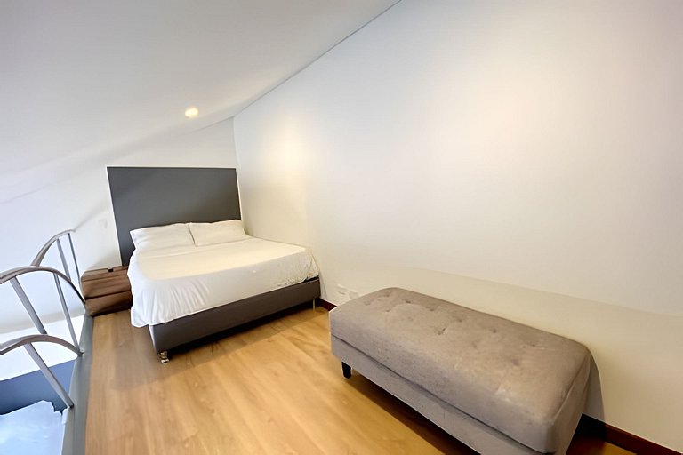 Super amplio Apt, Bien Ubicado