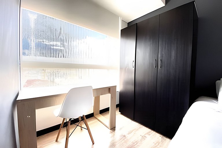 Super amplio Apt, Bien Ubicado