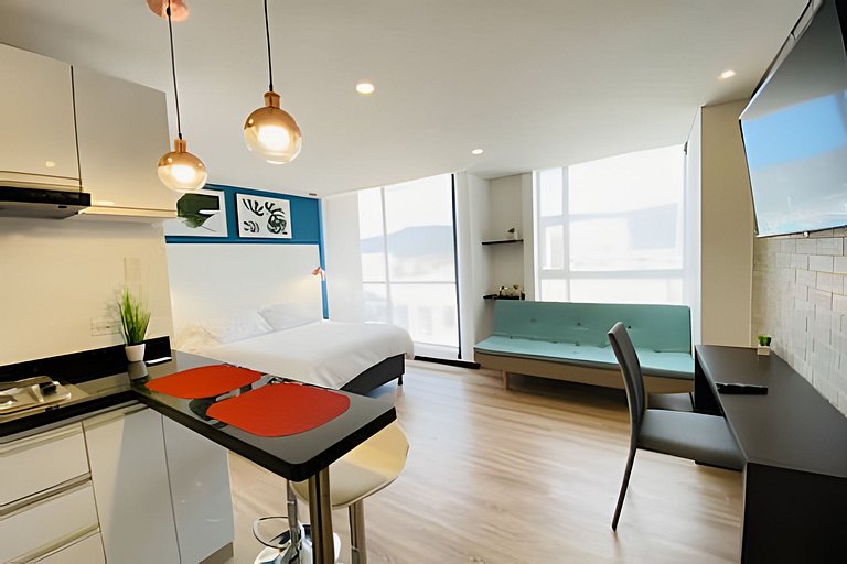 Lindo Apartamento con Balcón, gran ubicación,