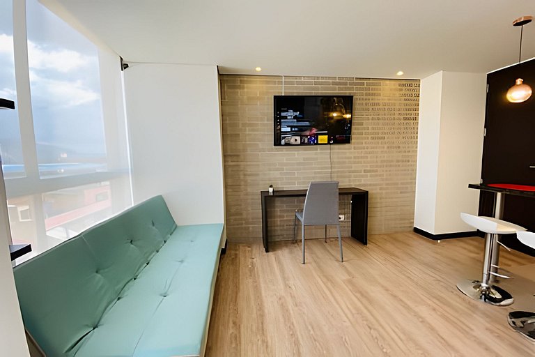 Lindo Apartamento con Balcón, gran ubicación,