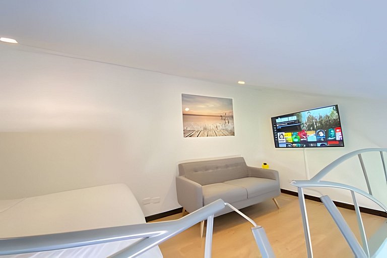 NICE apartment with mezzanine, (súper ubicado )