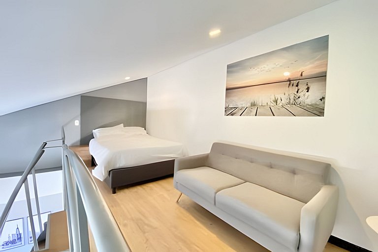 NICE apartment with mezzanine, (súper ubicado )